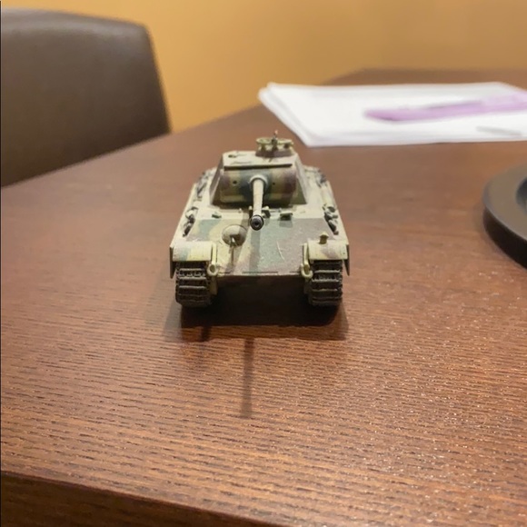 Mini Tanks - Picture 2 of 4
